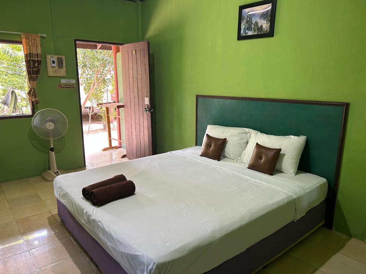 โรงแรม เอบีซี บังกะโล บ้านใต้ 3* (ไทย) - จาก 775 THB | HOTELMIX